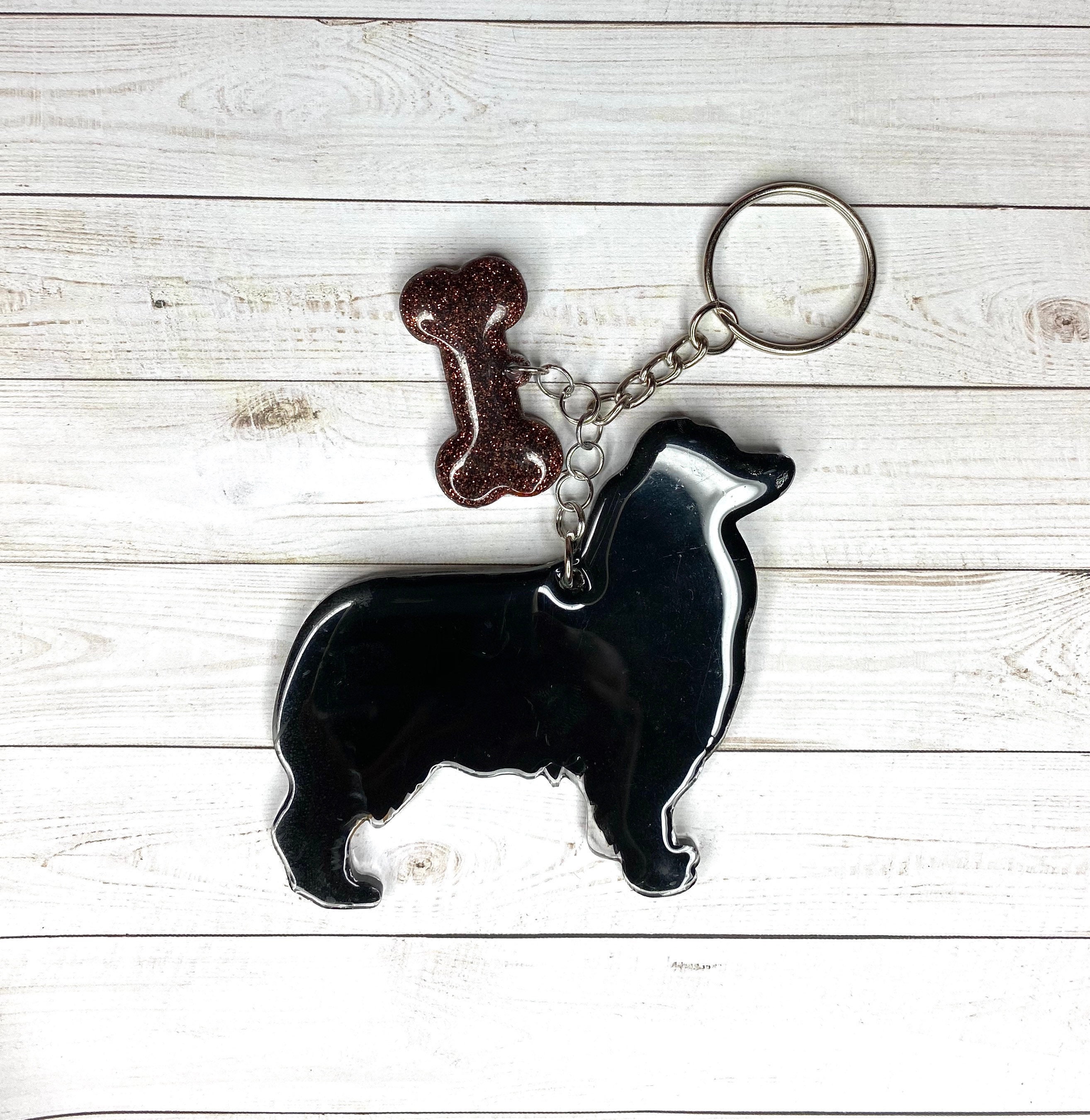 Australian Shepherd Keychain, resin keychain Aussie lovers tri