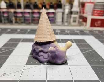 Slow Cone - Berries n Creme - Resin Collectible Art Toy