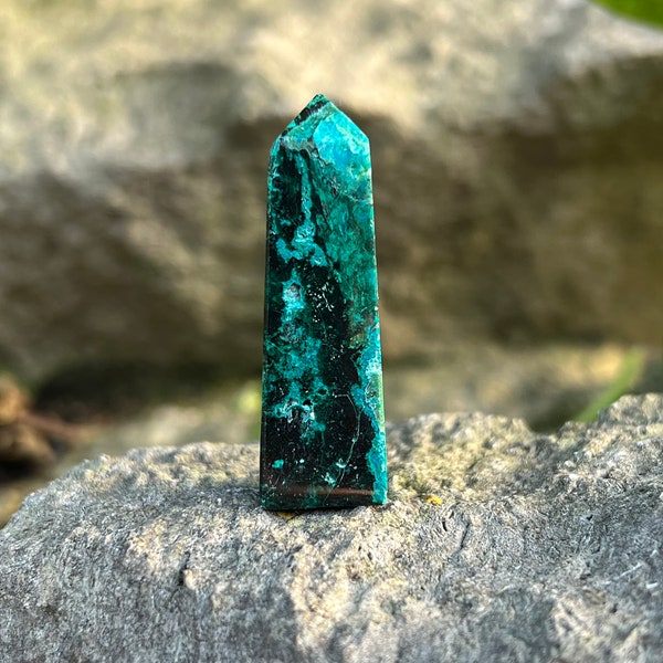 Beautiful Chrysocolla tiny point from Peru- Rare Chrysocolla healing tiny point- Chakra - Rare crystals- Gifts- Crystals point