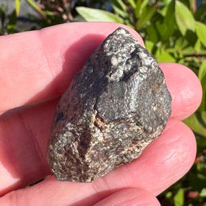 Meteorite Condrite dal Marocco - Regali - Chakra