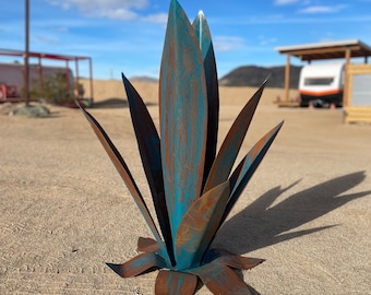 36" Metal Agave Sculpture, Rusted Steel Yard Art, Desert Landscape Decor, Handcrafted Patina