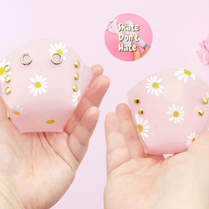 Pink Daisy Roller Skate Toe Guards, Spring Toe Caps, Pink Summer Toe Guards, Pink Daisy Toe Guards, Pink Daisy Roller Skate Accessories Cup