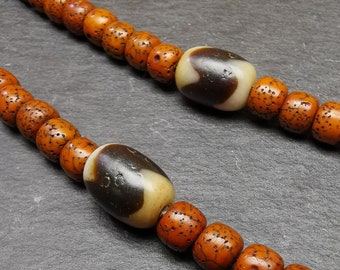 Gandhanra TibetanTiger Tooth Dzi Bead Accessories,Dzi Spacer Beads,Marker Beads for Mala,Necklace,amulet,0.4" × 0.54"