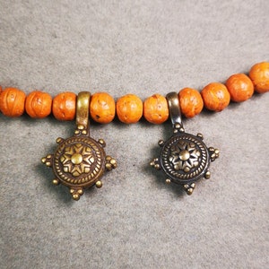 Gandhanra Handmade Buddhist Mala Counter Clip,Bum Counter Clip for Prayer Beads,Dharmachakra / Prayer Wheel ,Mandala Shape