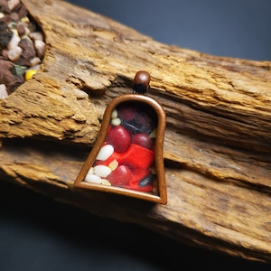 Gandhanra Antique Handmade Gau Ghau Shrine, Mini Tibetan Buddhist Altar Amulet Pendant,Made of Red Copper