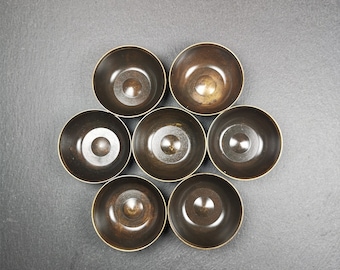 Gandhanra Handmade Tibetan Buddhist Water Offering Bowls,Yonchap Bowls,Made of Copper,1 Set of 7 Bowls,2.2&quot;