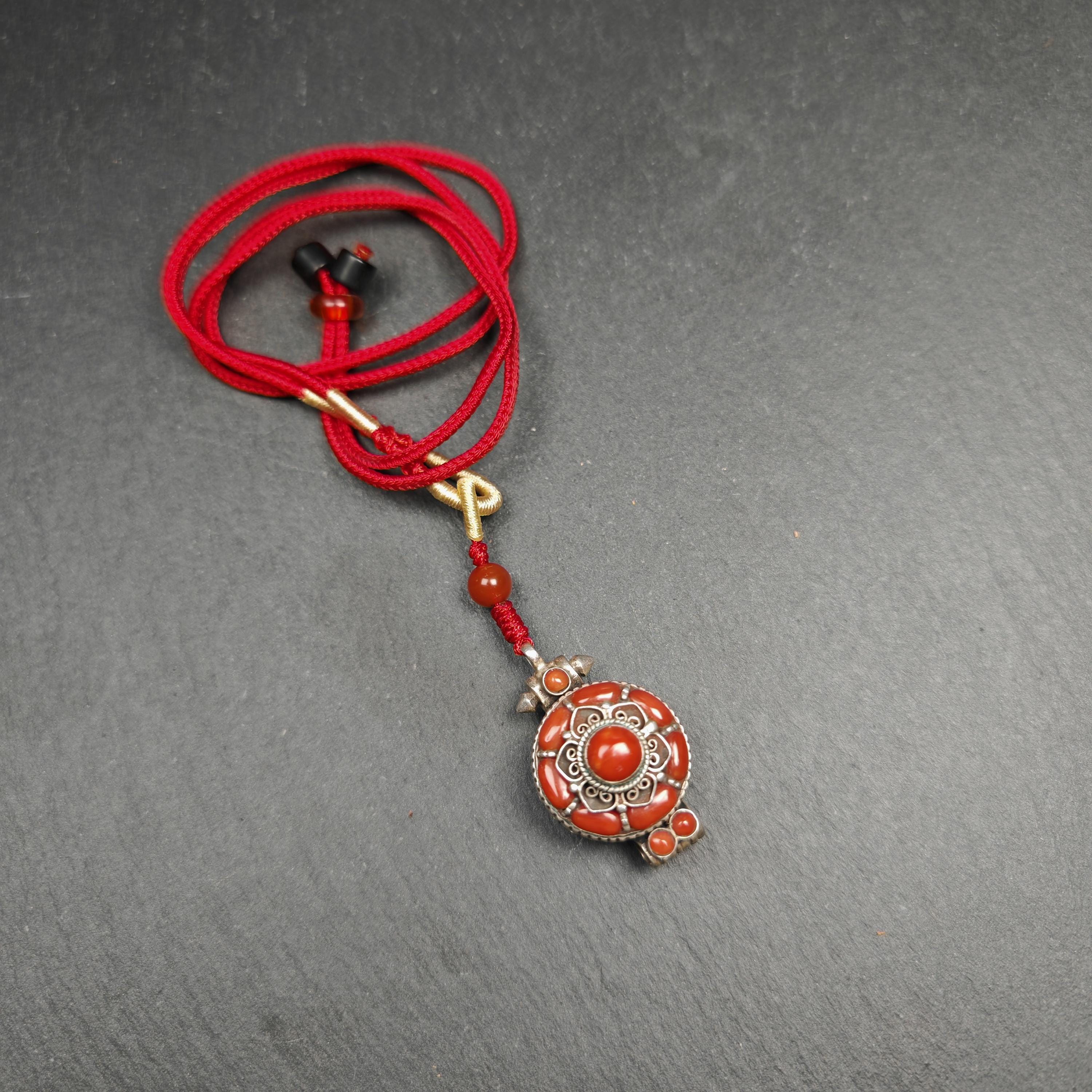 本物のガウボックスお守り - ミニガウ神社 - ポータブルチベット仏教