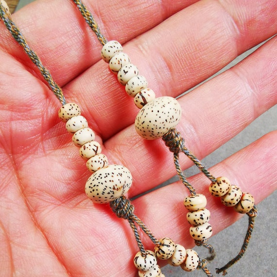 T-757 文玩　チベット ヤク　カパラ　頭蓋骨　稀少　ネックレス 念珠　魔除け T-757 文玩 チベット ヤク カパラ 頭蓋骨 稀少 ネックレス 念珠 魔除け