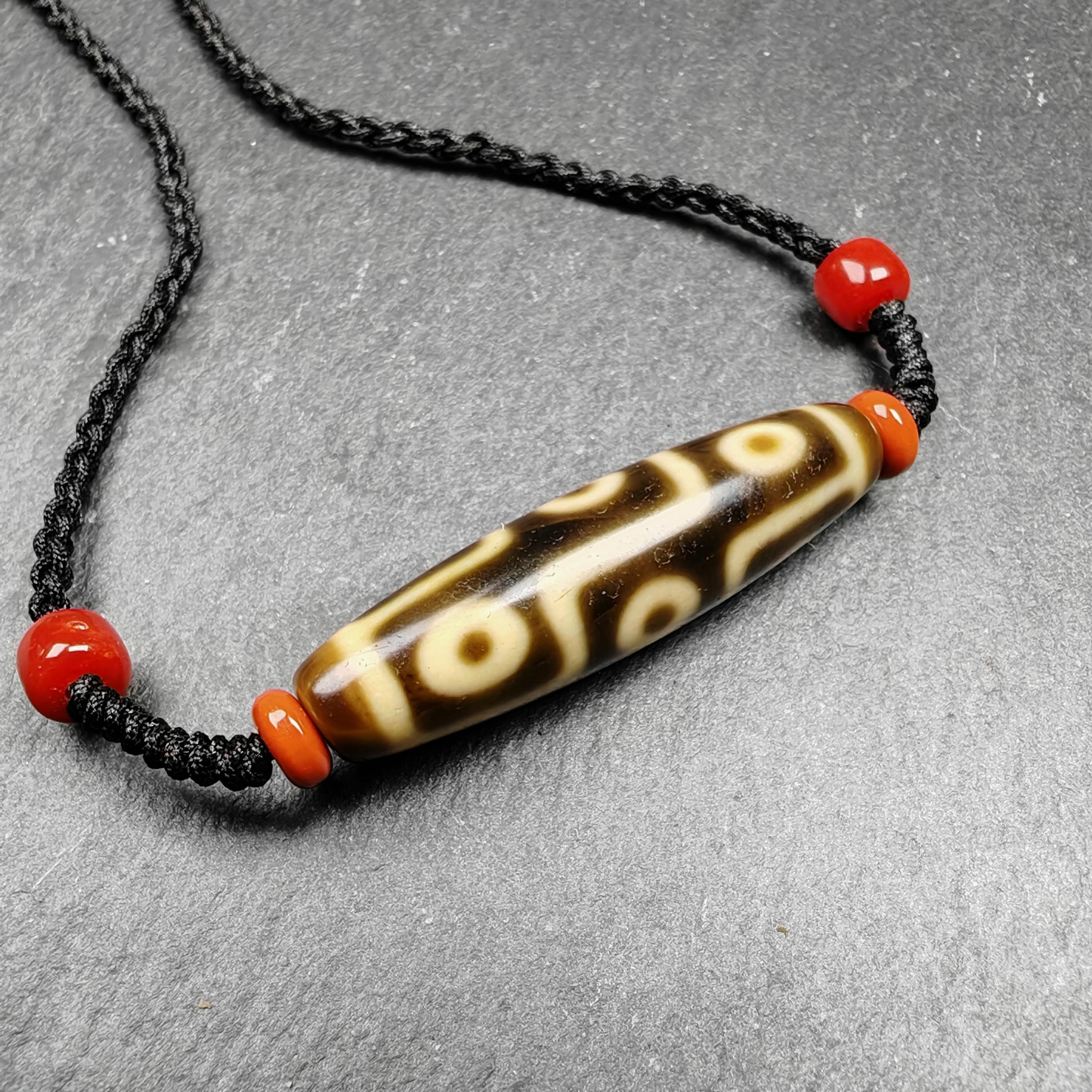 Vintage Tibetan Jewelry | 9 Eyes Dzi Bead Necklace | Protection