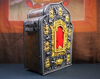 チベットの職人が作ったガウボックス - 大型のガウ神殿、チベットの