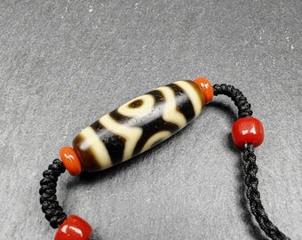 チベットの二眼三眼龍フック/金剛杵、多羅のお守り Dzi ビーズ