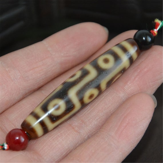 Gandhanra Antique Nine Eyes Tibetan Dzi Bead30 Years Old