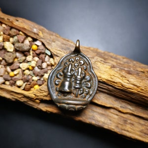 Gandhanra Antique Tibetan Buddhist Protective Amulet Pendant,A Tibetan vajra (club) and tribu (bell),80 years old