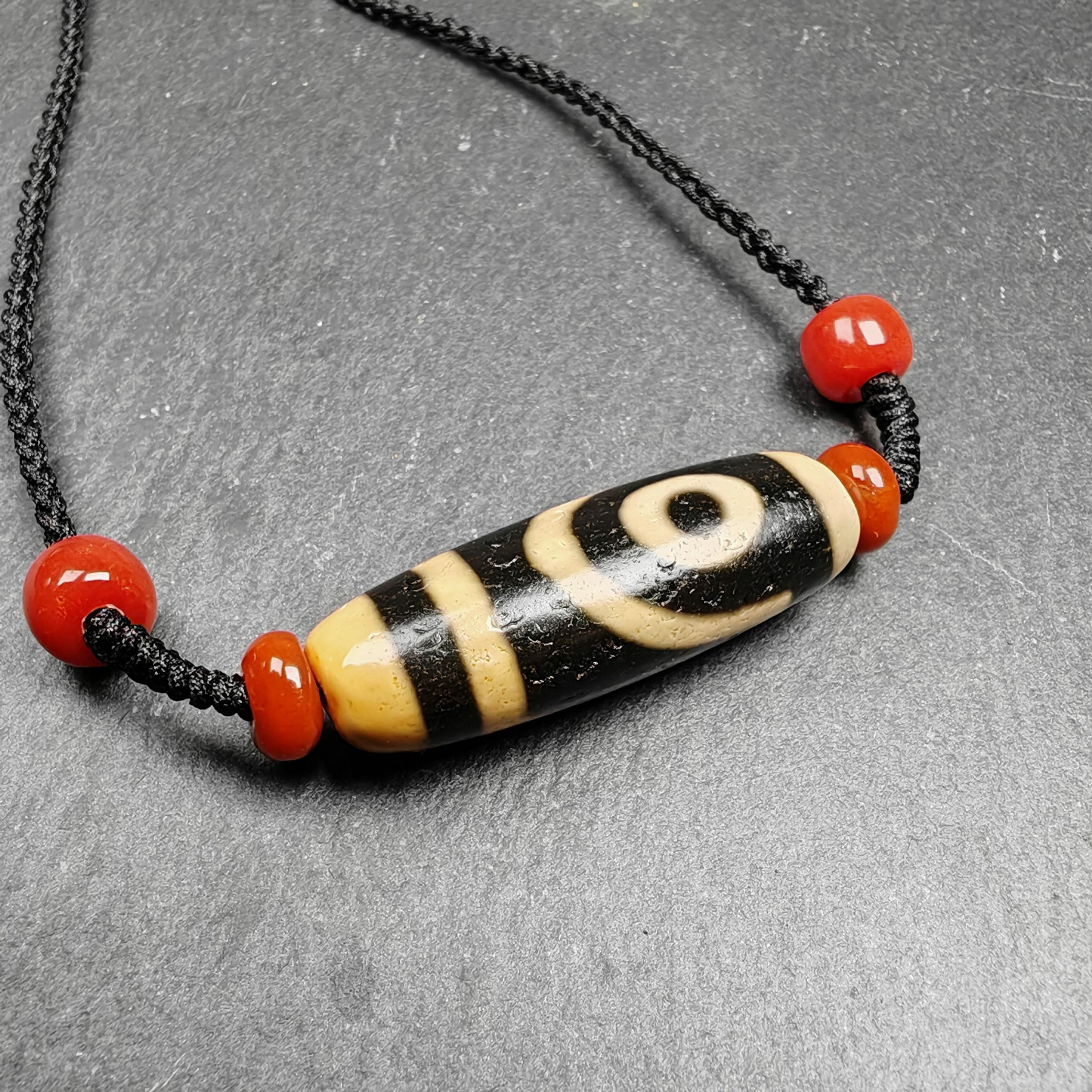 dZi beads(二眼) ネックレス il_fullxfull.7037680339_hm5s.jpg