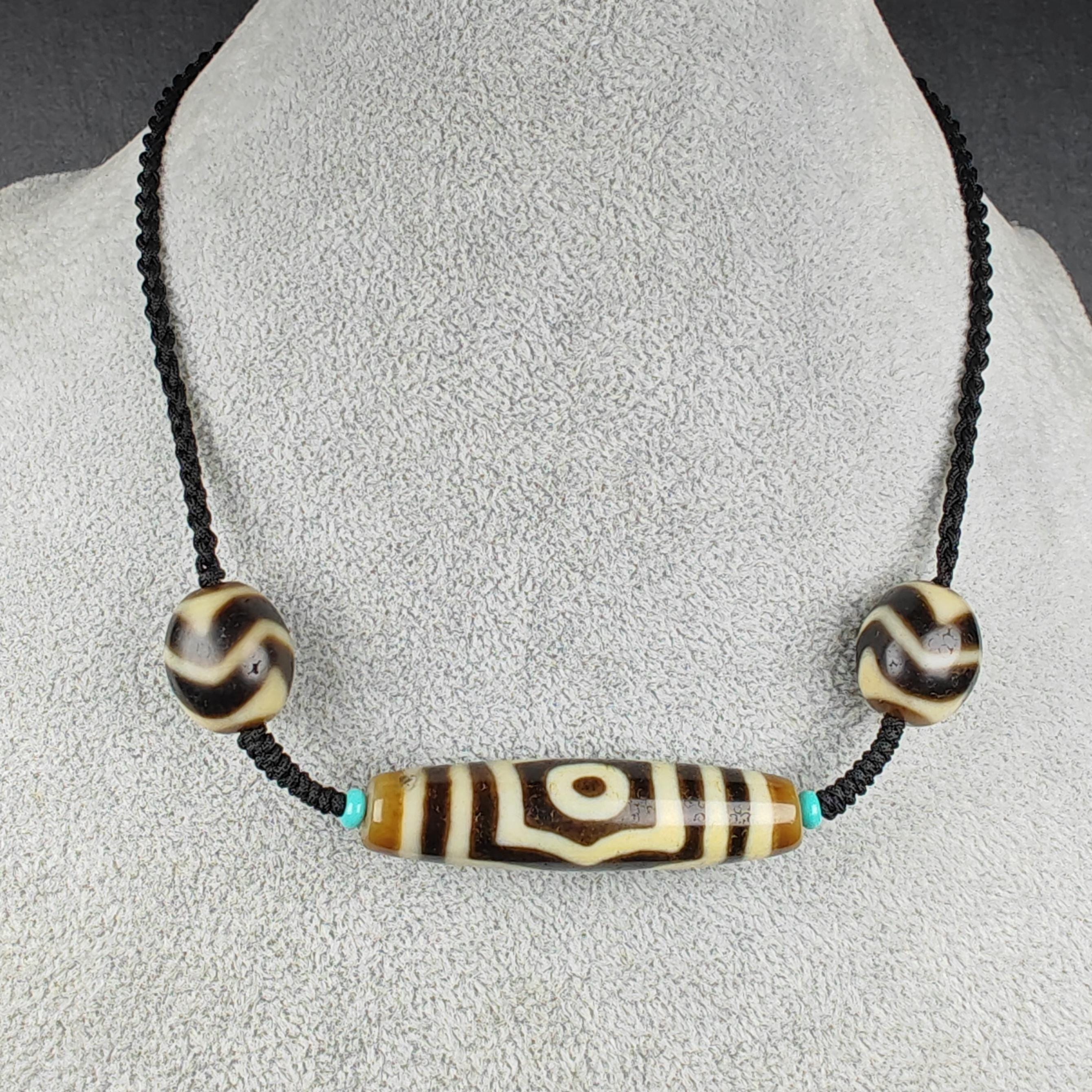 Authentic Tibetan Necklace:3 Eyes Dzi + Wave Dzi Beads Amulet
