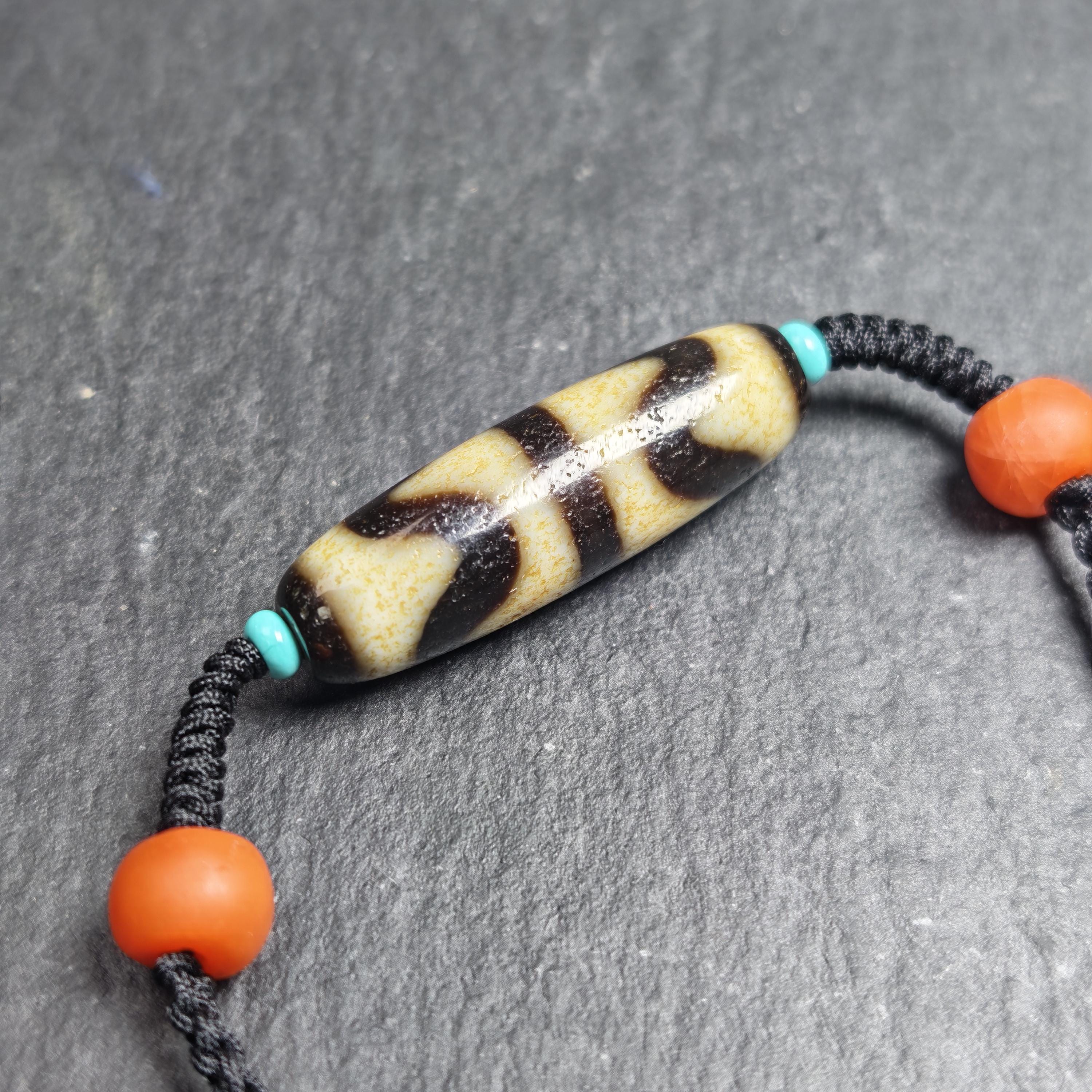 Authentic Tiger Tooth Dzi Bead Necklace | Tibetan Jewelry
