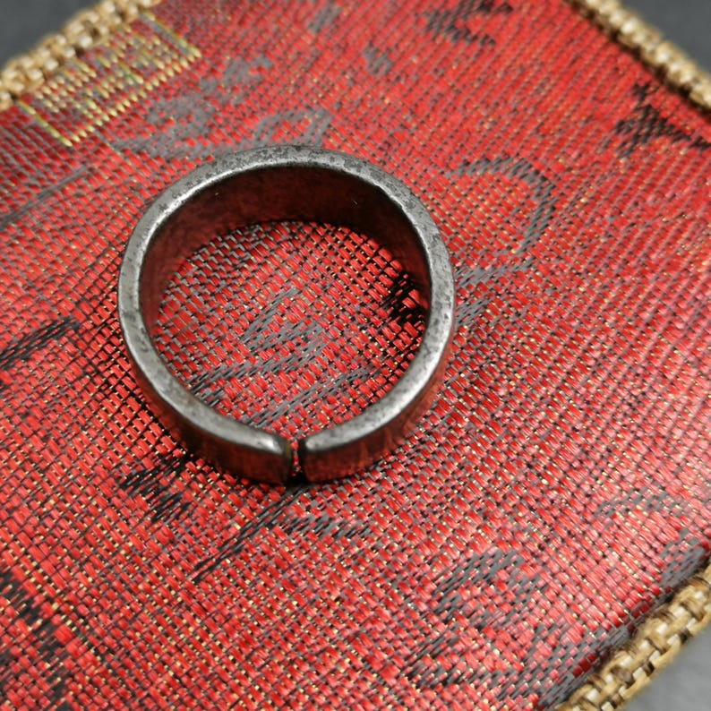 Handcrafted Tibetan Dzi Ring: Cold Iron & Copper Inlay, Adjustable - Etsy