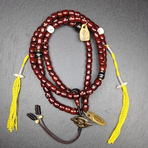 Gandhanra Handmade Tibetan Rosary, 8mm 108 Yak Bone Carved Mala Necklace,Prayer Beads for Meditation,Circumference 88cm