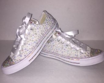 pearl white converse