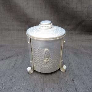 Vintage CWS Stratford-upon-Avon Hammered Pewter Arts & Crafts Style Tea Caddy
