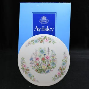 Aynsley Fine Bone China Wild Tudor Gateau / Cake / Serving Plate