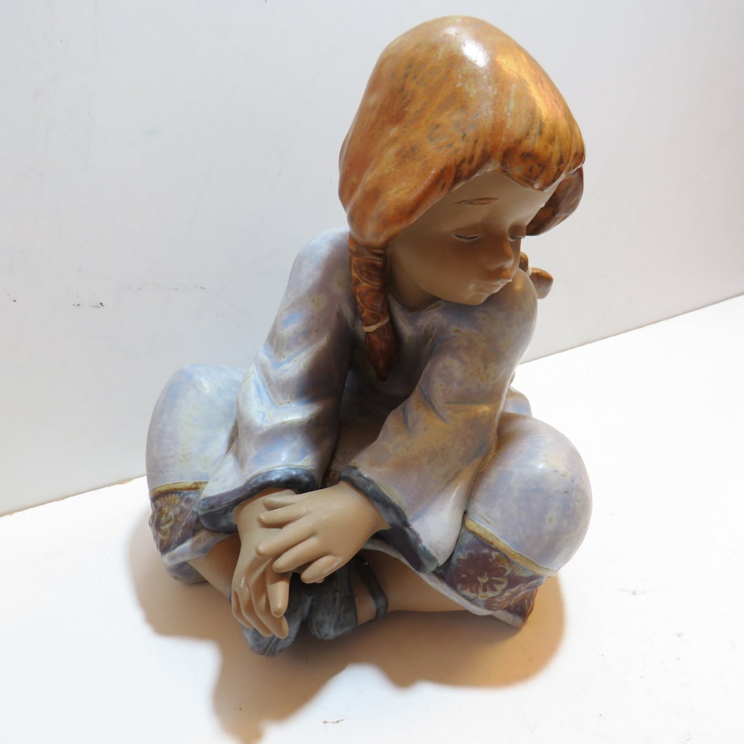Vintage Lladro Lazy Day Figurine No.2210 - Etsy