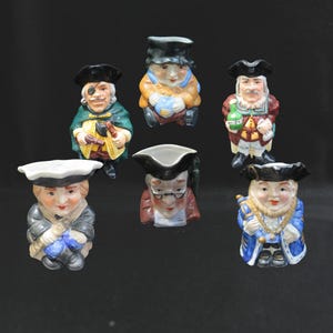 6 pichets vintage Toby, personnage de la collection Leonardo