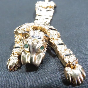 Vintage Rhinestones & Enamel Articulated Tiger Shoulder Brooch Pin