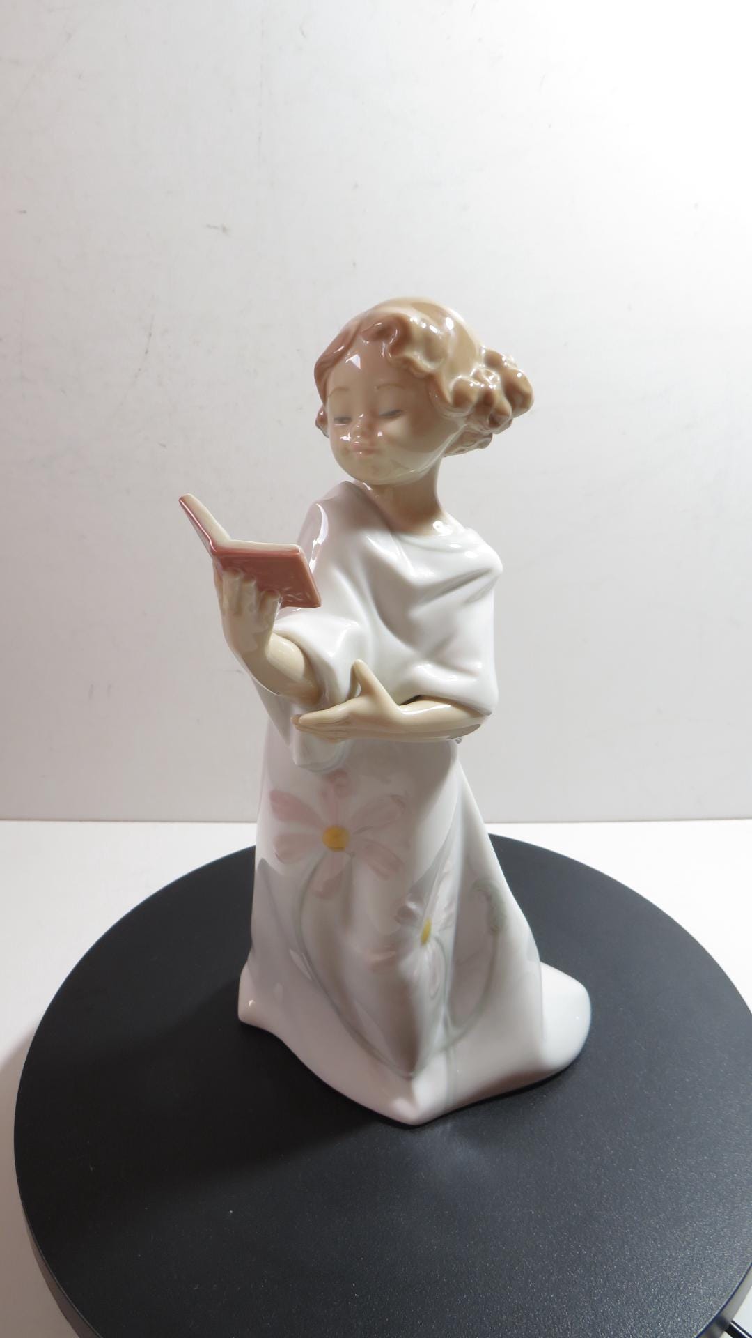 Rear NAO by Lladro 1499 Pretty Poems Figurine - Etsy