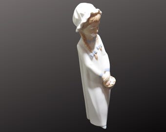 NAO Lladro #597 Girl With Braids Holding Basket of Sweets