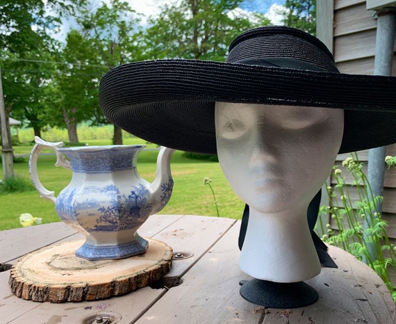 Vintage Ladies Black Sun Visor/Hat with Bow Detail
