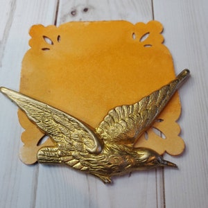 Papaya, pittura ad acquerello opaca fatta a mano per pittura, tecnica mista e scrapbooking su carta e stampaggio.