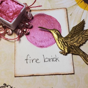 Pittura ad acquerello Fire Brick, metallica, scintillante, fatta a mano per pittura, tecnica mista, scrapbooking su carta e stampaggio.