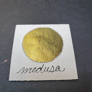 Méduse, métallisé, chatoyant, peinture à l’aquarelle faite à la main pour la peinture, les techniques mixtes et le scrapbooking sur papier, et la calligraphie.
