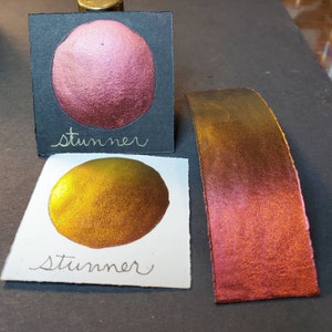 Stunner, Metallic, scintillante, vernice ad acquerello fatta a mano per pittura, tecnica mista e scrapbooking di carta e calligrafia.