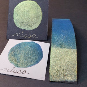 Nissa, Metallic, scintillante, vernice ad acquerello fatta a mano per pittura, tecnica mista e scrapbooking di carta e stampaggio.