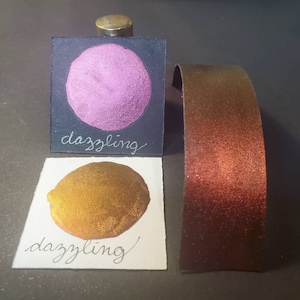 Vernice ad acquerello abbagliante, metallica, scintillante e fatta a mano per la pittura, i supporti misti e la scrapbooking della carta e la calligrafia.