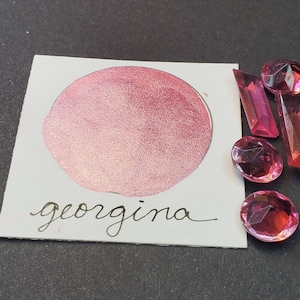 Georgina, Metallic, scintillante, vernice ad acquerello fatta a mano per pittura, tecnica mista e scrapbooking di carta e stampaggio.