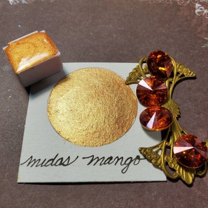 Midas Mango, Metallico, scintillante, vernice ad acquerello fatta a mano per la pittura, supporti misti e carta rottami e stampaggio.