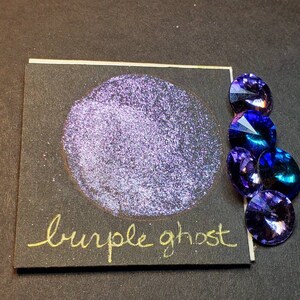 Burple Ghost, interferenza, Metallico, scintillante, vernice ad acquerello fatto a mano per la pittura, media misti e carta scrapbooking, e stampaggio.