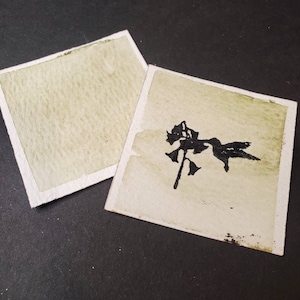 Nebbia verde, pittura ad acquerello opaca fatta a mano per pittura, tecnica mista e scrapbooking su carta e stampaggio.
