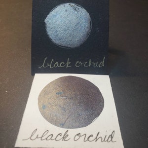 Orchidea Nera, Metallica, scintillante, vernice ad acquerello fatta a mano per la pittura, supporti misti e scrapbooking di carta e stampaggio.