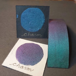 Charm, color-shifting Metallic, scintillante, vernice ad acquerello fatta a mano per pittura, tecnica mista e scrapbooking di carta e calligrafia.