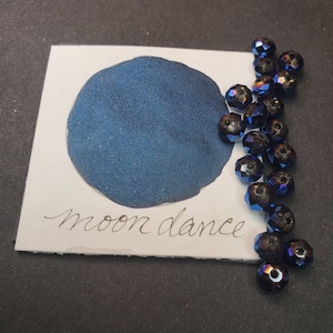 Moondance, Metallic, scintillante, vernice ad acquerello fatta a mano per la pittura, supporti misti e scrapbooking di carta e stampaggio.