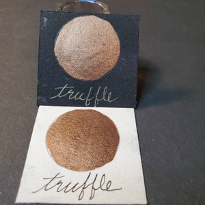 Tartufo, Metallico, scintillante, vernice ad acquerello fatta a mano per pittura, tecnica mista e scrapbooking di carta e calligrafia.