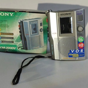 ソニー ウォークマン TCM-200DV - ビンテージ カセット プレーヤー