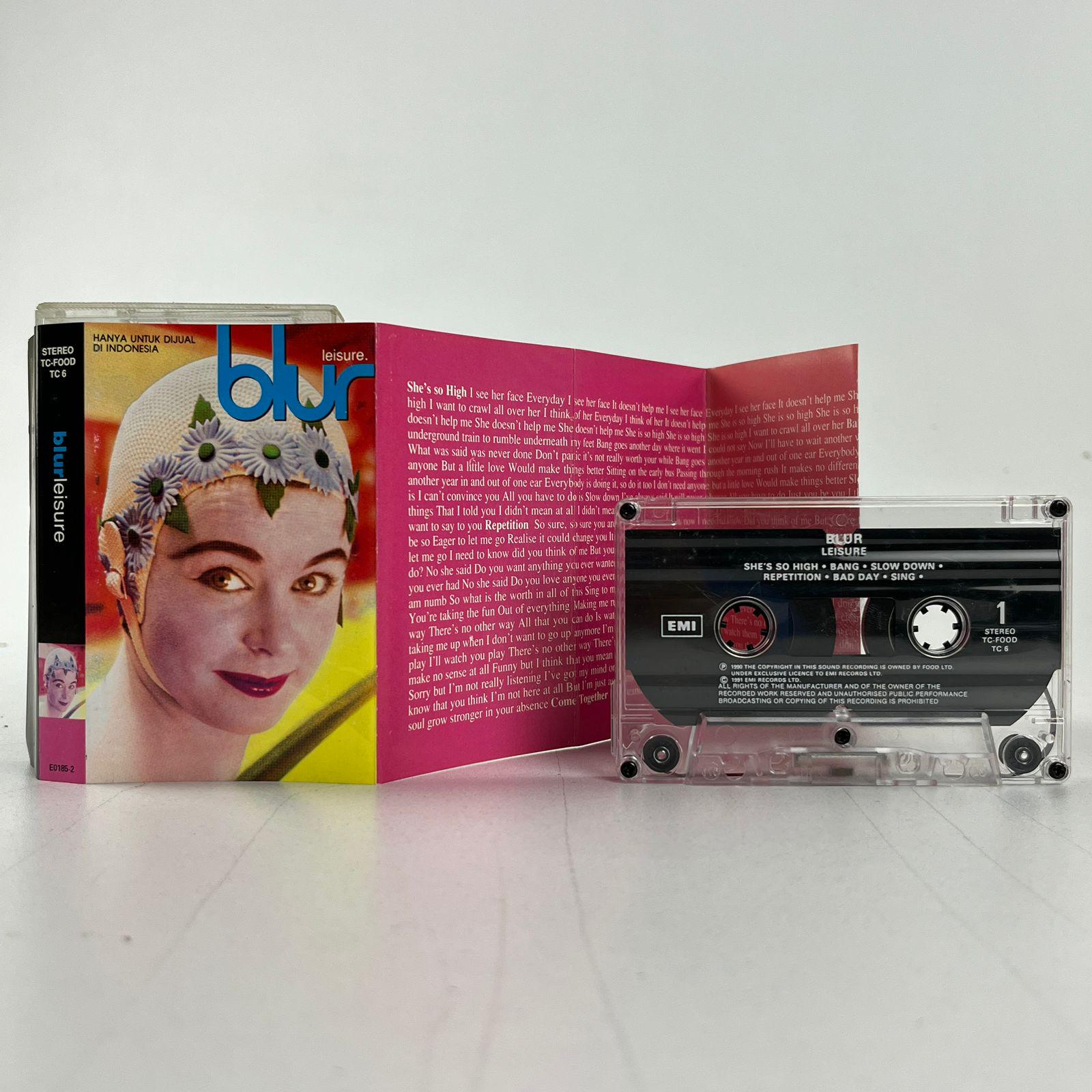 The Cure / Mixed up Staring at the Sea Greatest Hits - Blur 