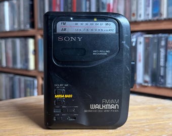 Sony S2 WM-FS222 Sport Walkman AM/FM Cassette Player Works Tested