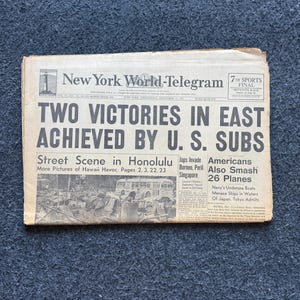 1941 Pearl Harbor Attack WW2 Memorabilia, WW2 Antique Gifts, Vintage Original World War 2 Newspaper – Military for Him History Fans Pacific