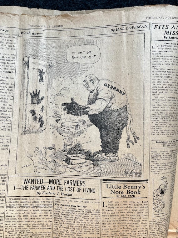 Original False Armistice World War I Peace Newspaper - Day